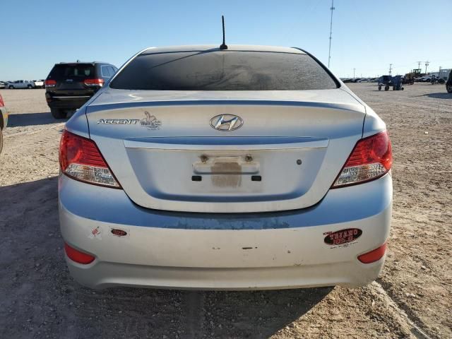 2013 Hyundai Accent GLS