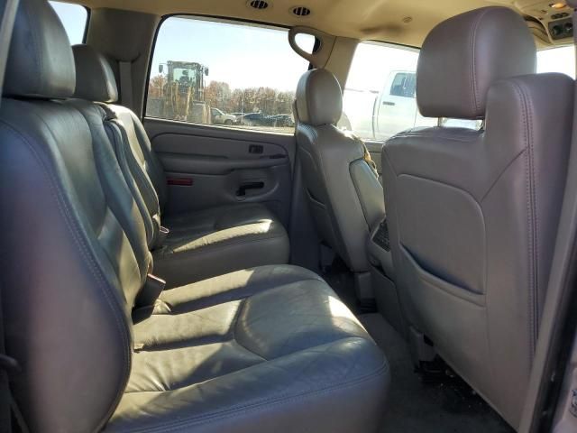 2004 Chevrolet Suburban C1500