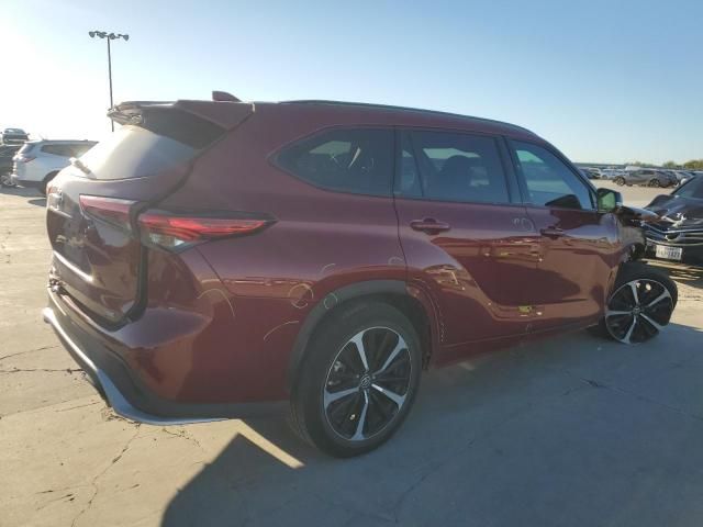 2021 Toyota Highlander XSE