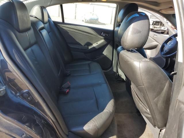 2012 Nissan Altima Base