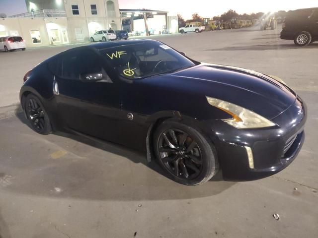 2016 Nissan 370Z Base