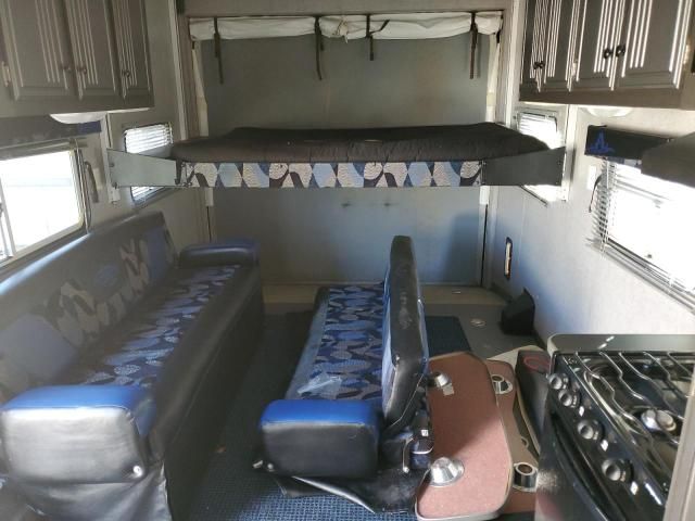 2007 Coachmen Camper