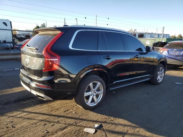 2020 Volvo XC90 T6 Momentum