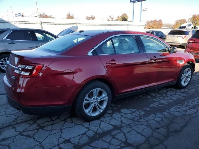 2017 Ford Taurus SEL