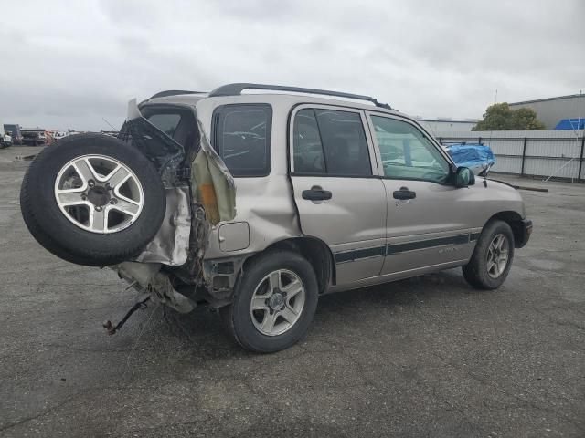 2004 Chevrolet Tracker