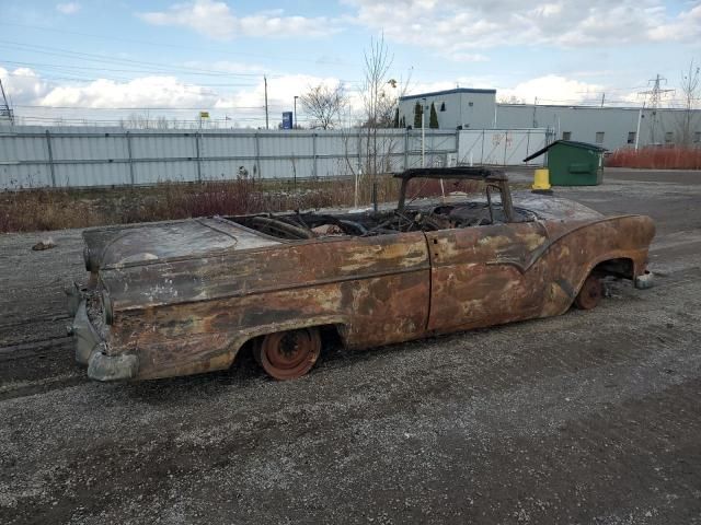 1955 Ford Sunliner