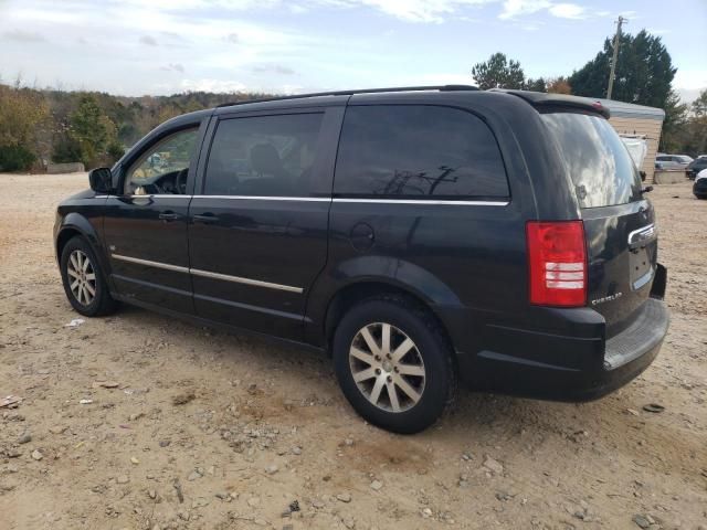 2009 Chrysler Town & Country Touring