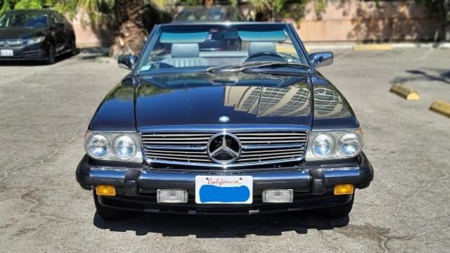 1988 Mercedes-Benz 560 SL