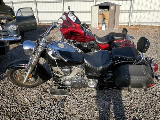 2002 Yamaha XV1600 AT