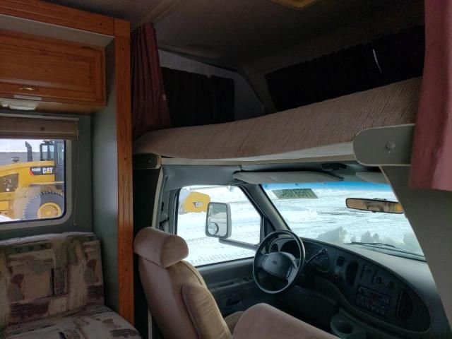 1999 Winnebago 1999 Ford Econoline E450 Super Duty Cutaway Van RV