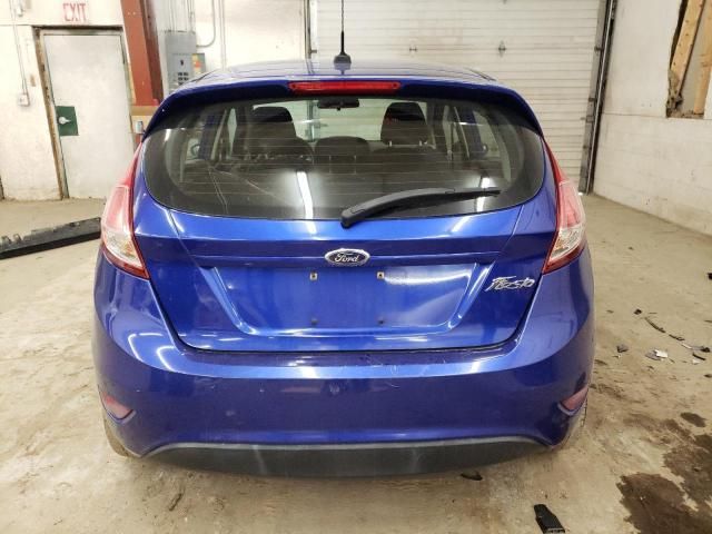 2015 Ford Fiesta SE