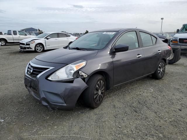 2015 Nissan Versa S