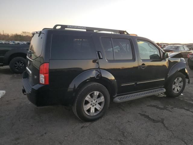 2007 Nissan Pathfinder LE