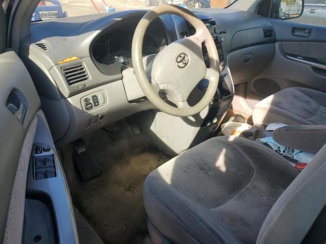 2008 Toyota Sienna CE