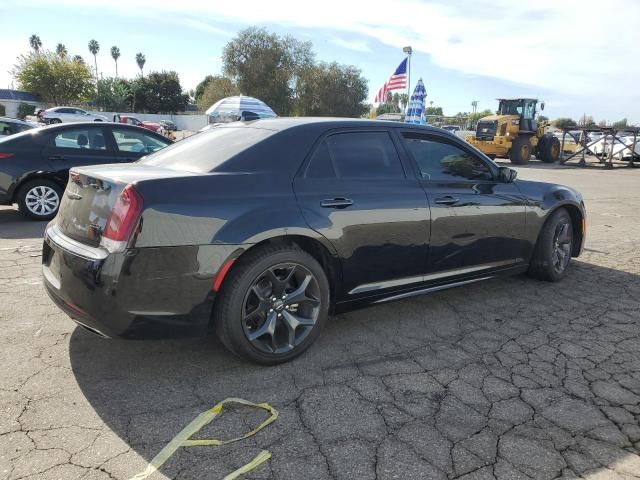 2023 Chrysler 300 Touring L