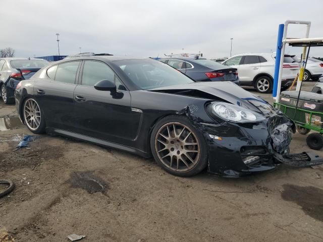 2012 Porsche Panamera 2