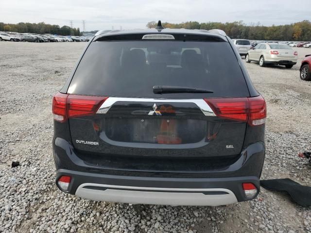 2020 Mitsubishi Outlander SE