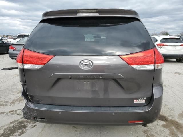 2012 Toyota Sienna XLE