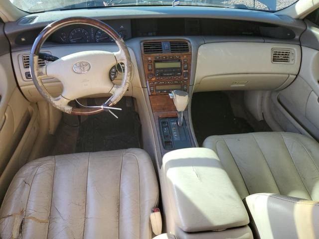 2004 Toyota Avalon XL