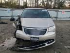 2016 Chrysler Town & Country LX