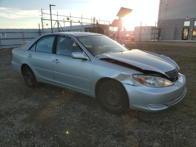 2004 Toyota Camry LE