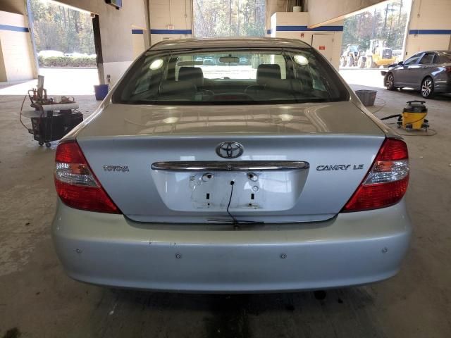 2004 Toyota Camry LE