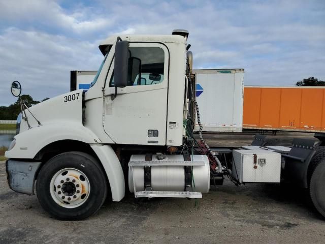 2006 Freightliner Columbia 112