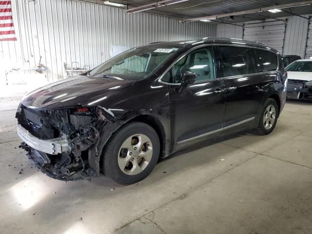 2017 Chrysler Pacifica Touring L Plus