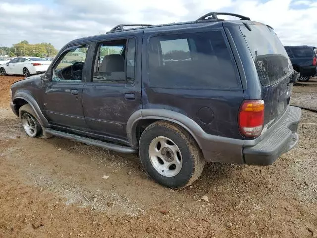 2000 Ford Explorer XLT