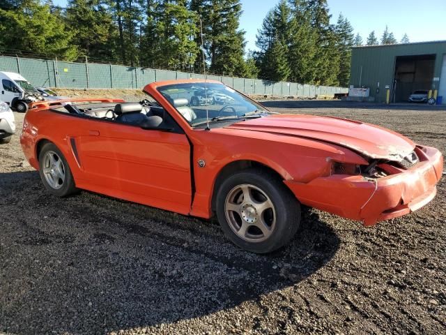 2004 Ford Mustang