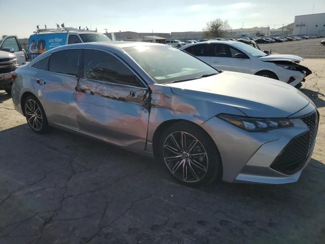 2019 Toyota Avalon XLE