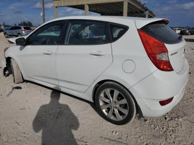 2012 Hyundai Accent GLS