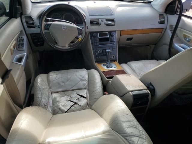 2004 Volvo XC90