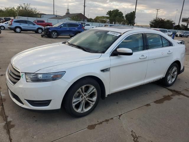 2014 Ford Taurus SEL