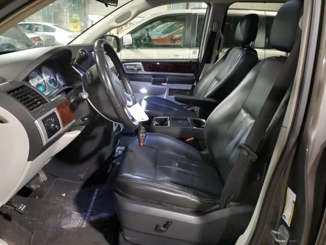 2010 Chrysler Town & Country Touring Plus