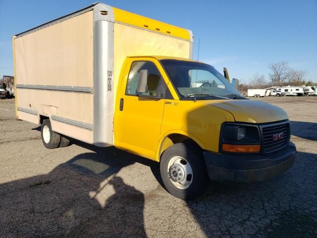 2005 GMC Savana Cutaway G3500