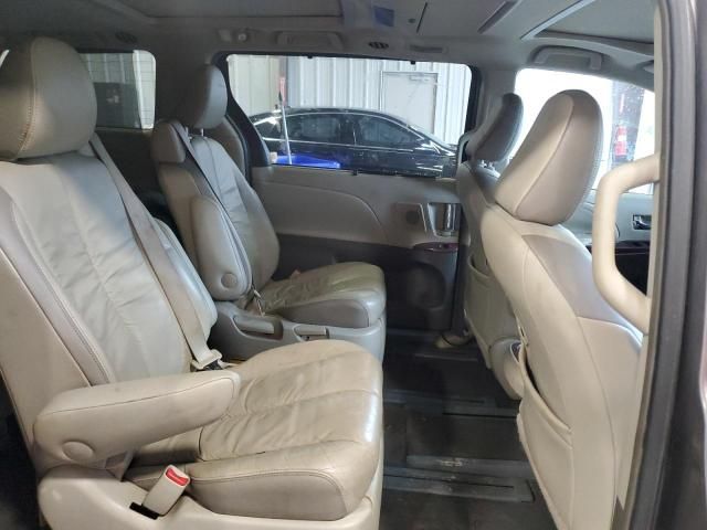 2011 Toyota Sienna XLE