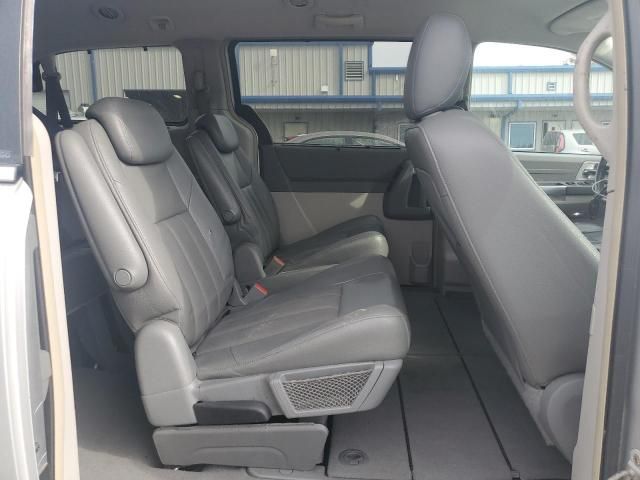 2008 Chrysler Town & Country Touring