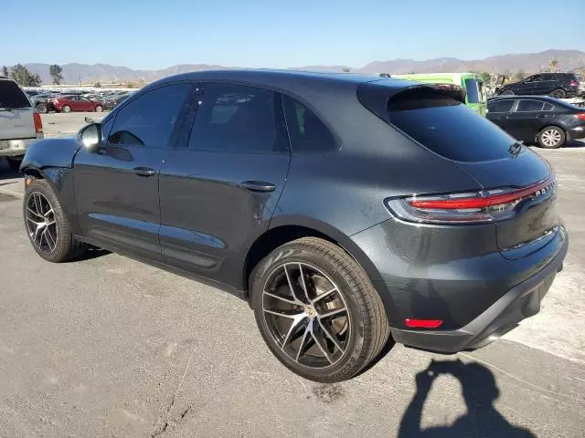 2023 Porsche Macan Base