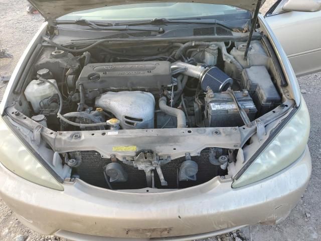 2005 Toyota Camry LE