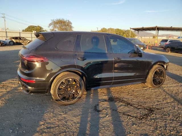 2016 Porsche Cayenne Turbo