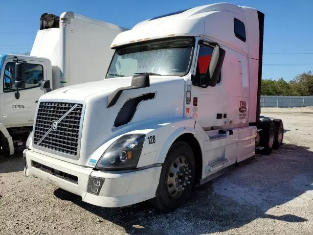 2015 Volvo VN VNL