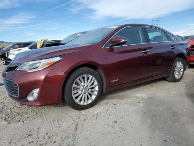 2013 Toyota Avalon Hybrid