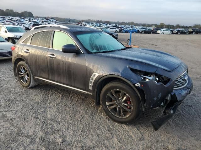 2011 Infiniti FX35