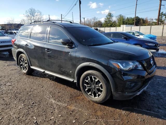 2020 Nissan Pathfinder SV