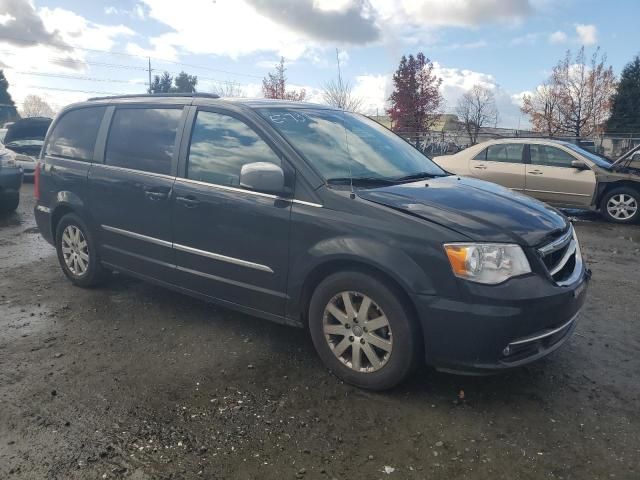 2011 Chrysler Town & Country Touring L