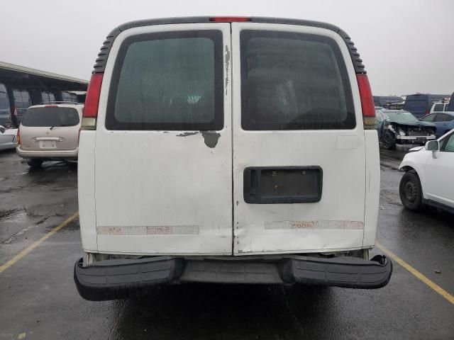 2002 Chevrolet Express G2500