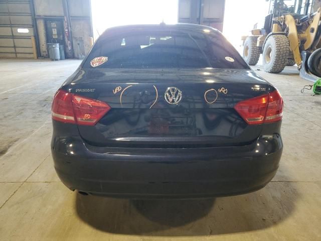 2014 Volkswagen Passat SE