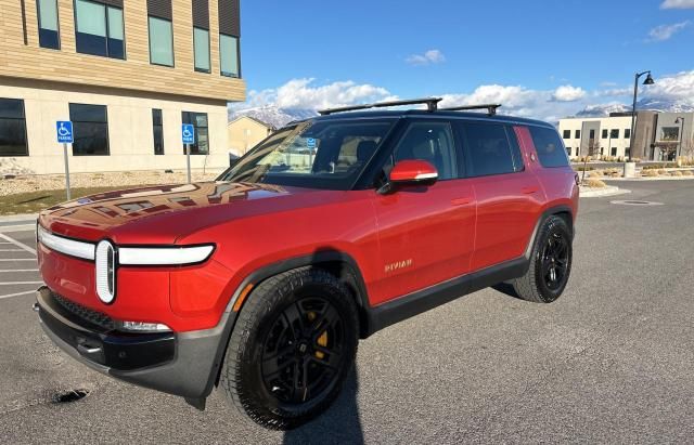 2023 Rivian R1S Adventure