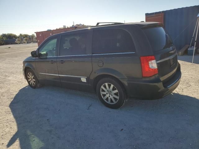 2011 Chrysler Town & Country Touring L